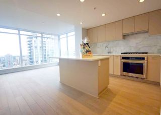 Photo 2: 3303 6700 DUNBLANE Avenue in Burnaby: Metrotown Condo for sale (Burnaby South)  : MLS®# R2781777