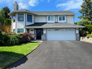 Photo 2: 754 GIFFORD Court in Kamloops: Aberdeen House for sale : MLS®# 169208