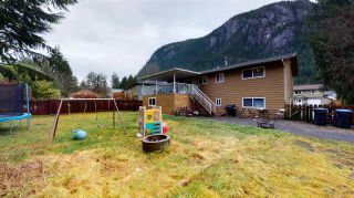 Photo 29: 38291 HEMLOCK Avenue in Squamish: Valleycliffe House for sale : MLS®# R2529072