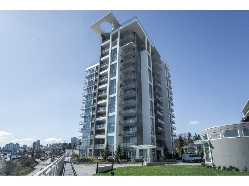 Main Photo: 207 200 NELSON'S Crescent in New Westminster: Sapperton Condo for sale in "THE SAPPERTON" : MLS®# R2247829