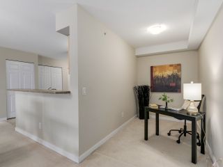 Photo 9: 2416 244 SHERBROOKE Street in New Westminster: Sapperton Condo for sale in "Copperstone" : MLS®# R2044775