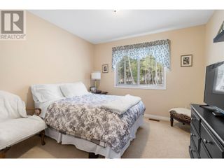 Photo 17: 1406 Huckleberry Drive in Sorrento: House for sale : MLS®# 10308579