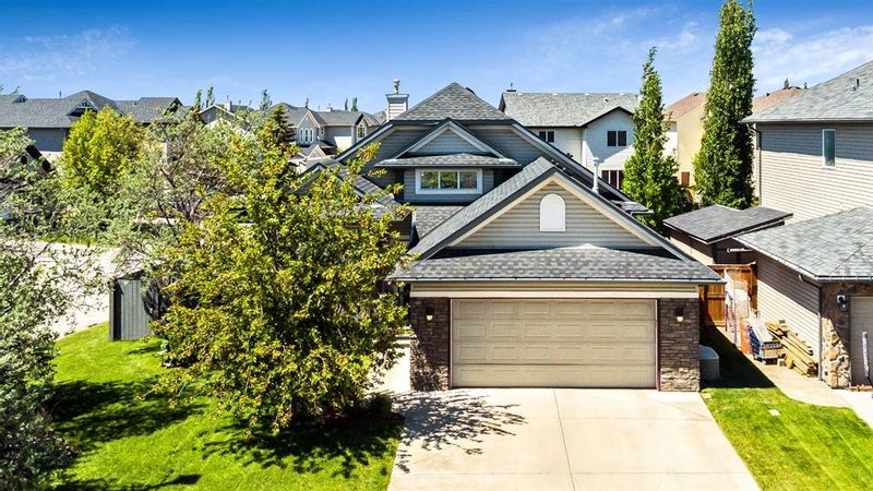 FEATURED LISTING: 177 SPRINGMERE Road Chestermere