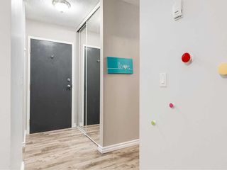Photo 2: 302 2611 15A Street SW in Calgary: Bankview Apartment for sale : MLS®# A2115055