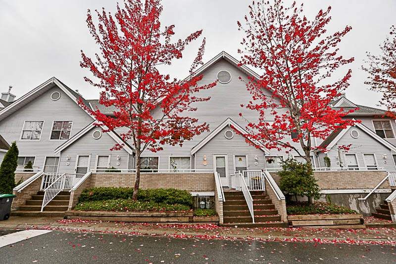 Main Photo: 71 13706 74 Avenue in Surrey: East Newton Townhouse for sale : MLS®# R2215305