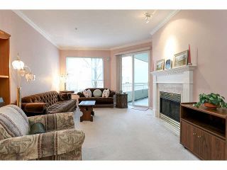 Photo 4: 226 3098 GUILDFORD Way in Coquitlam: North Coquitlam Condo for sale : MLS®# V1103798
