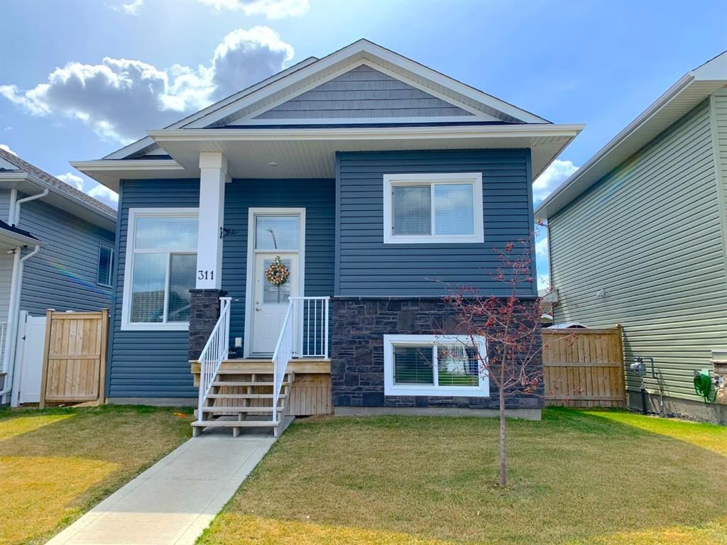 Main Photo: 311 Lancaster Drive: Red Deer Detached for sale : MLS®# A1217141