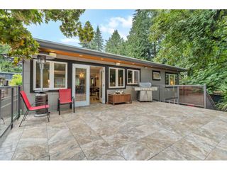 Photo 5: 2048 Mackay Avenue in North Vancouver: Pemberton Heights House for sale : MLS®# R2491106