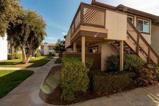 Photo 3: 9877 Caspi Gardens Dr Unit 1 in Santee: Residential for sale (92071 - Santee)  : MLS®# 210007974