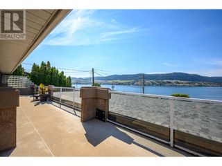 Photo 17: 7959 Tronson Road in Vernon: House for sale : MLS®# 10301279
