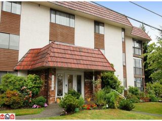 Photo 1: 101 1458 BLACKWOOD Street: White Rock Condo for sale in "Champlain Manor" (South Surrey White Rock)  : MLS®# F1022720