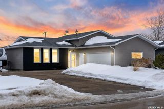 Main Photo: 108 8th Avenue East in Watrous: Residential for sale : MLS®# SK962030