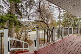 Photo 3: 5917 Bow Crescent NW in Calgary: Bowness Detached for sale : MLS®# A1216142