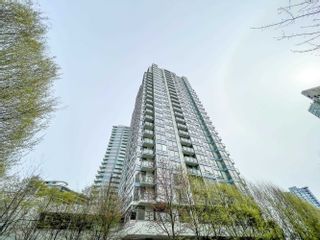 Photo 2: 1705 939 EXPO Boulevard in Vancouver: Yaletown Condo for sale (Vancouver West)  : MLS®# R2670991