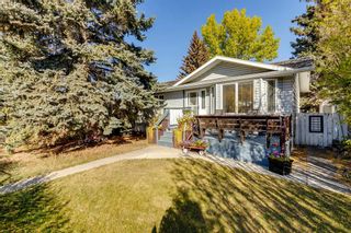 Photo 1: 8508 33 Avenue NW in Calgary: Bowness Detached for sale : MLS®# A2005899