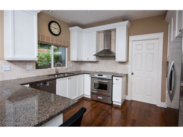 Photo 5: Photos: 1598 BRAMBLE Lane in Coquitlam: Westwood Plateau House for sale : MLS®# V1024226