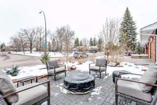 Photo 3: 7024 Kennedy Drive SW in Calgary: Kelvin Grove Detached for sale : MLS®# A2127325