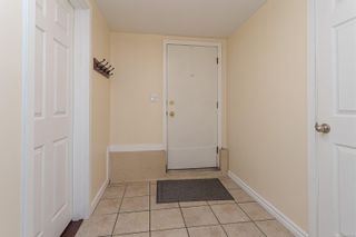 Photo 34: 104 Burnett Rd in View Royal: VR View Royal Single Family Residence for sale : MLS®# 963709