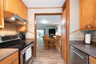 Photo 13: 109 BROOKSIDE Drive in Port Moody: Port Moody Centre Townhouse for sale in "BROOKSIDE ESTATES" : MLS®# R2701996