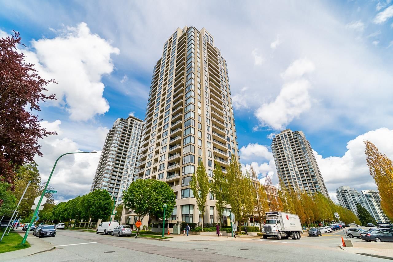 Main Photo: 2001 7088 SALISBURY Avenue in Burnaby: Highgate Condo for sale in "WEST AT HIGHGATE VILLAGE" (Burnaby South)  : MLS®# R2708284