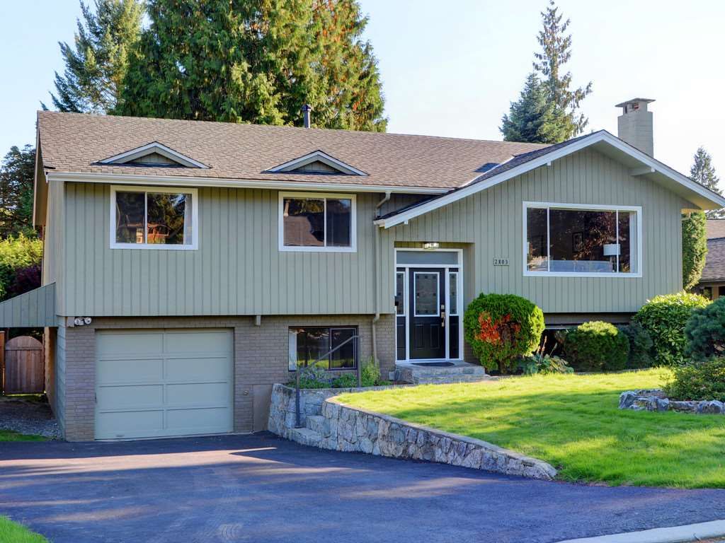 Main Photo: 2803 TRILLIUM Place in North Vancouver: Blueridge NV House for sale : MLS®# R2313758