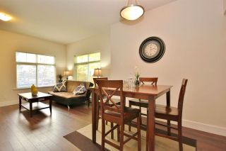 Photo 3: 81 6299 144 Street in Surrey: Sullivan Station Townhouse for sale in "Altura" : MLS®# R2011961