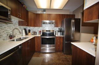 Photo 7: 303 2357 WHYTE Avenue in Port Coquitlam: Central Pt Coquitlam Condo for sale in "RIVERSIDE PLACE" : MLS®# R2244379