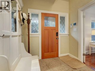 Photo 40: 1690 Ash Rd in Saanich: House for sale : MLS®# 953533