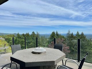 Photo 3: 2179 Spirit Ridge Dr in Langford: La Bear Mountain House for sale : MLS®# 913264