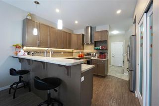 Photo 10: 386 Bonaventure Drive West in Winnipeg: Bonavista Residential for sale (2J)  : MLS®# 202307468