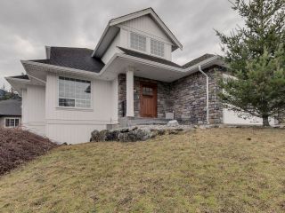 Photo 3: 45904 WEEDEN Drive in Chilliwack: Promontory House for sale (Sardis)  : MLS®# R2848429