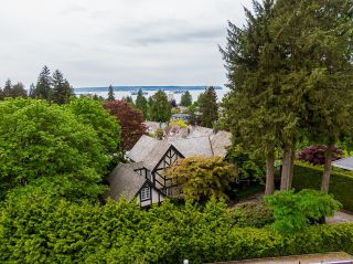 Photo 32: 1850 MATHERS Avenue in West Vancouver: Ambleside House for sale : MLS®# R2777643