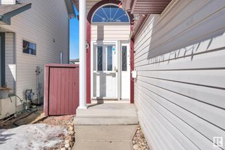Photo 2: 2126 37B Avenue in Edmonton: Zone 30 House for sale : MLS®# E4331900