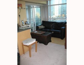 Photo 4: 605 1889 ALBERNI Street in Vancouver: West End VW Condo for sale in "LORD STANLEY" (Vancouver West)  : MLS®# V799271