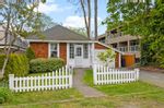 Main Photo: 828 KENT Street: White Rock House for sale (South Surrey White Rock)  : MLS®# R2872027