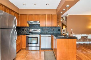 Photo 14: 9279 GOLDHURST Terrace in Burnaby: Forest Hills BN Townhouse for sale in "Copper Hill" (Burnaby North)  : MLS®# R2466536