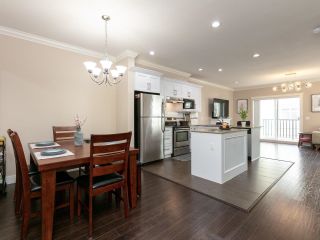 Photo 13: 101 15399 GUILDFORD Drive in Surrey: Guildford Townhouse for sale (North Surrey)  : MLS®# R2724875