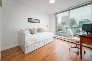 Photo 18: 1801 1228 MARINASIDE Crescent in Vancouver: Yaletown Condo for sale in "Crestmark II" (Vancouver West)  : MLS®# R2666899