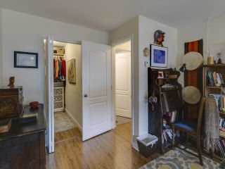 Photo 12: 404 6745 STATION HILL Court in Burnaby: South Slope Condo for sale in "THE SALTSPRING" (Burnaby South)  : MLS®# R2445660