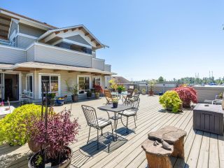 Photo 3: 324 5600 ANDREWS Road in Richmond: Steveston South Condo for sale in "The Lagoons" : MLS®# R2691674