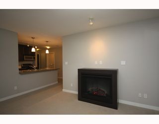 Photo 4: 2605 58 KEEFER Place in Vancouver: Downtown VW Condo for sale in "FIRENZE 1" (Vancouver West)  : MLS®# V747155