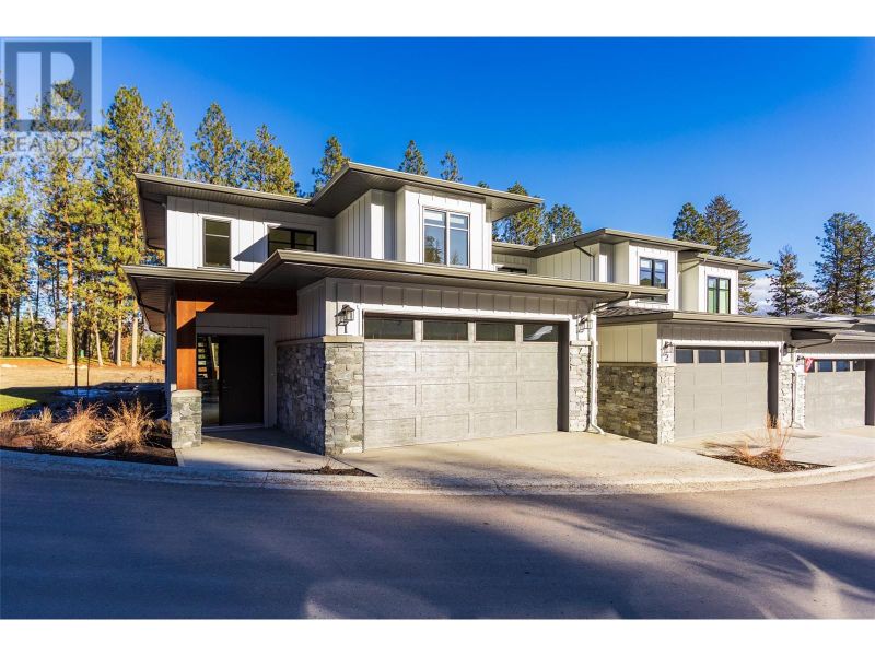 FEATURED LISTING: 1 - 1979 Country Club Drive Kelowna