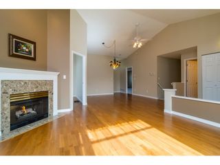 Photo 4: 128 9012 WALNUT GROVE Drive in Langley: Walnut Grove Townhouse for sale in "QUEEN ANNE GREEN" : MLS®# R2148102