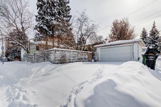 Photo 9: 4023 Centre B Street NW in Calgary: Highland Park Detached for sale : MLS®# A2023749