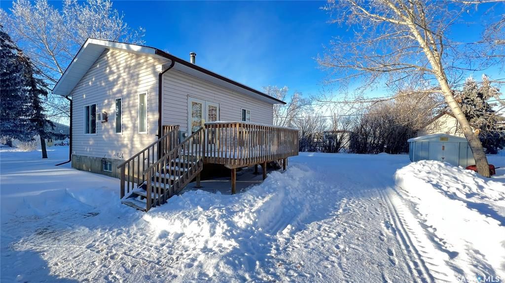 Main Photo: 103 Milden Street in Conquest: Residential for sale : MLS®# SK917010