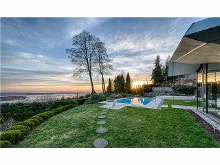 Main Photo: 1143 Eyremount Drive in West Vancouver: British Properties House for rent
