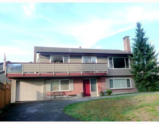 Main Photo: 4321 DOLLAR RD in North Vancouver: House for sale : MLS®# V789204