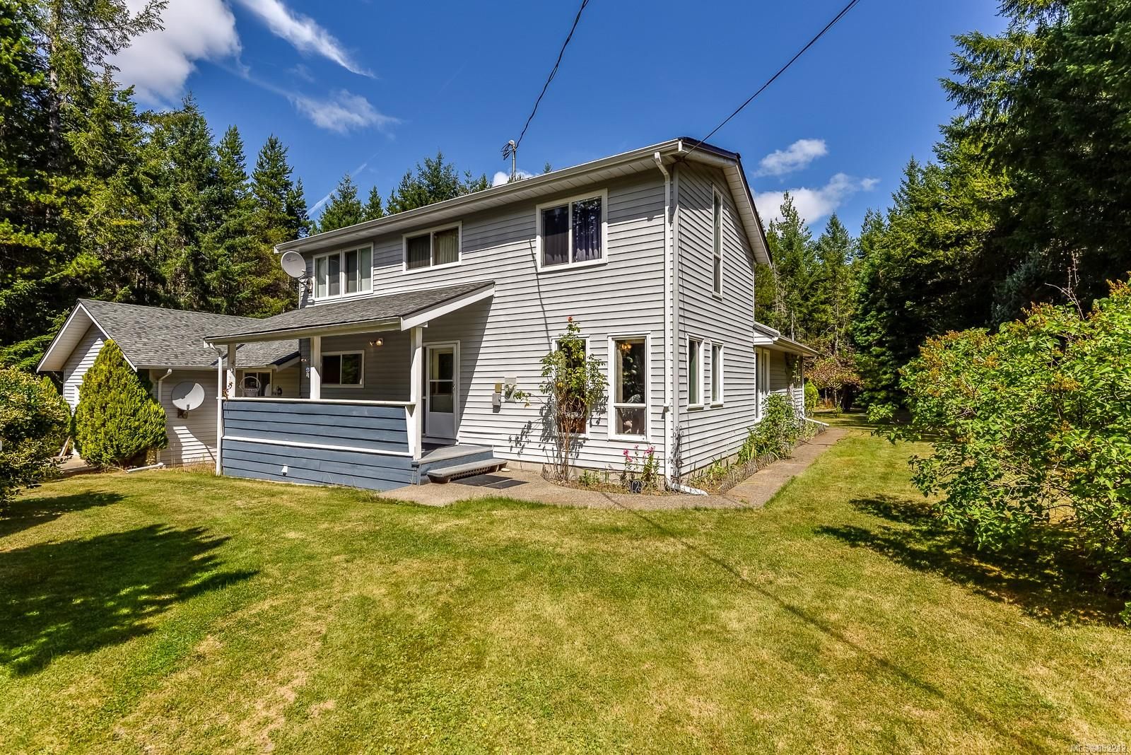 Main Photo: 4735 Anderson Ave in Bowser: PQ Bowser/Deep Bay House for sale (Parksville/Qualicum)  : MLS®# 852212