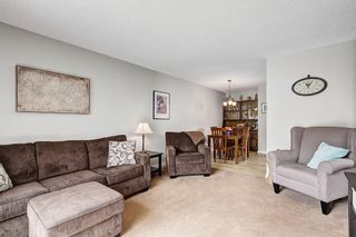 Photo 7: 8347 CENTRE Street NW in Calgary: Beddington Heights House for sale