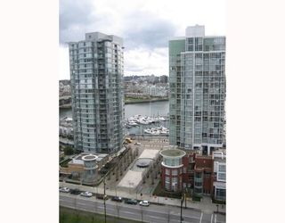 Photo 3: 1903 1009 EXPO Boulevard in Vancouver: Downtown VW Condo for sale in "LANDMARK 33" (Vancouver West)  : MLS®# V696490